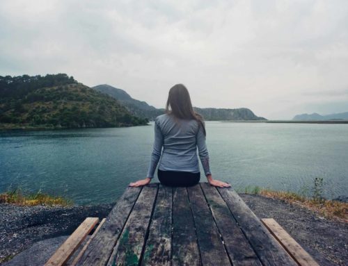 Digital Detox Evenings: How Reducing Screen Time Supports Energy Restoration